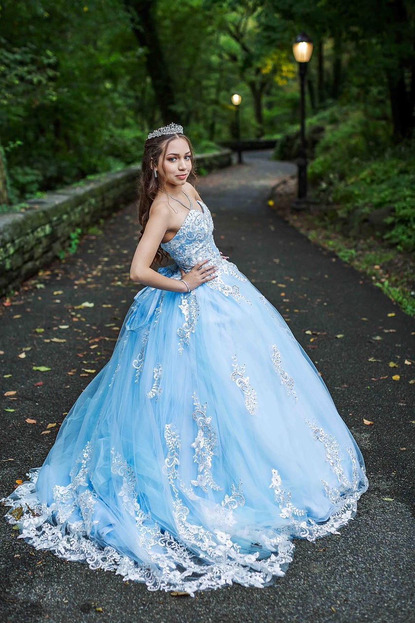 Sweet 16 Party Bus in San Diego
